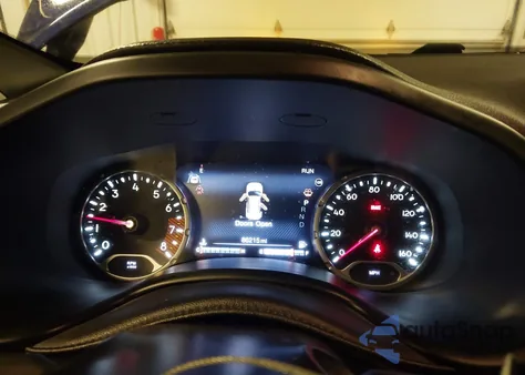 2021 Jeep Renegade Latitude 4X4 from USA, damaged, VIN ZACNJDBBXMPM41852